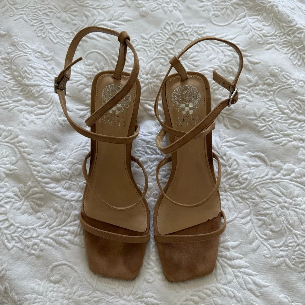 Vince Camuto these vince